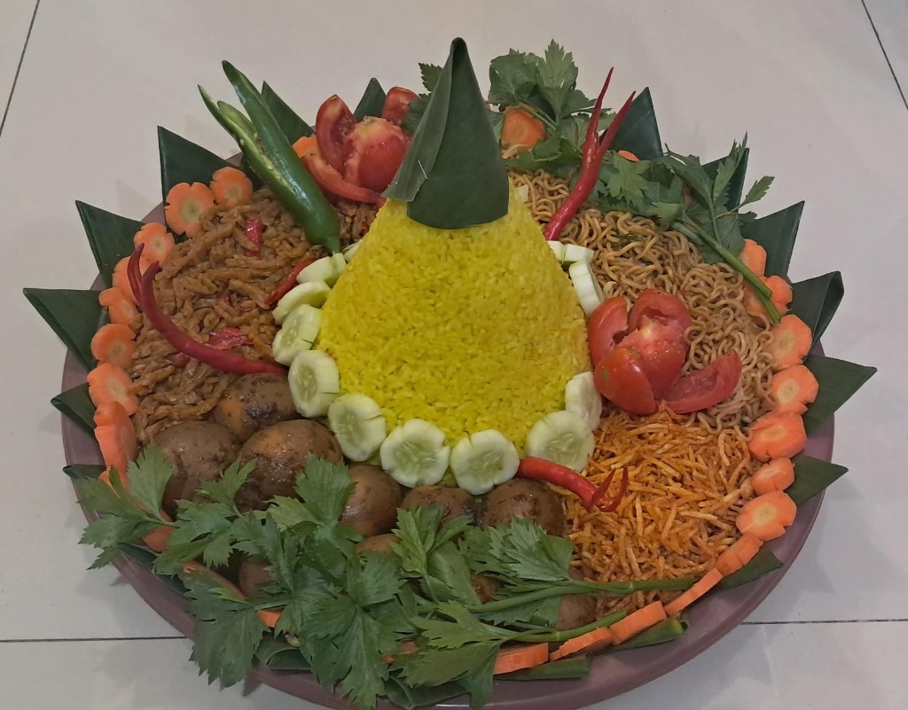 Tumpeng